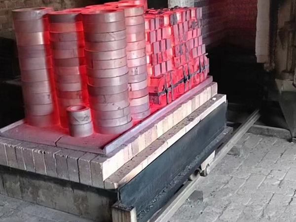 生產(chǎn)設(shè)備